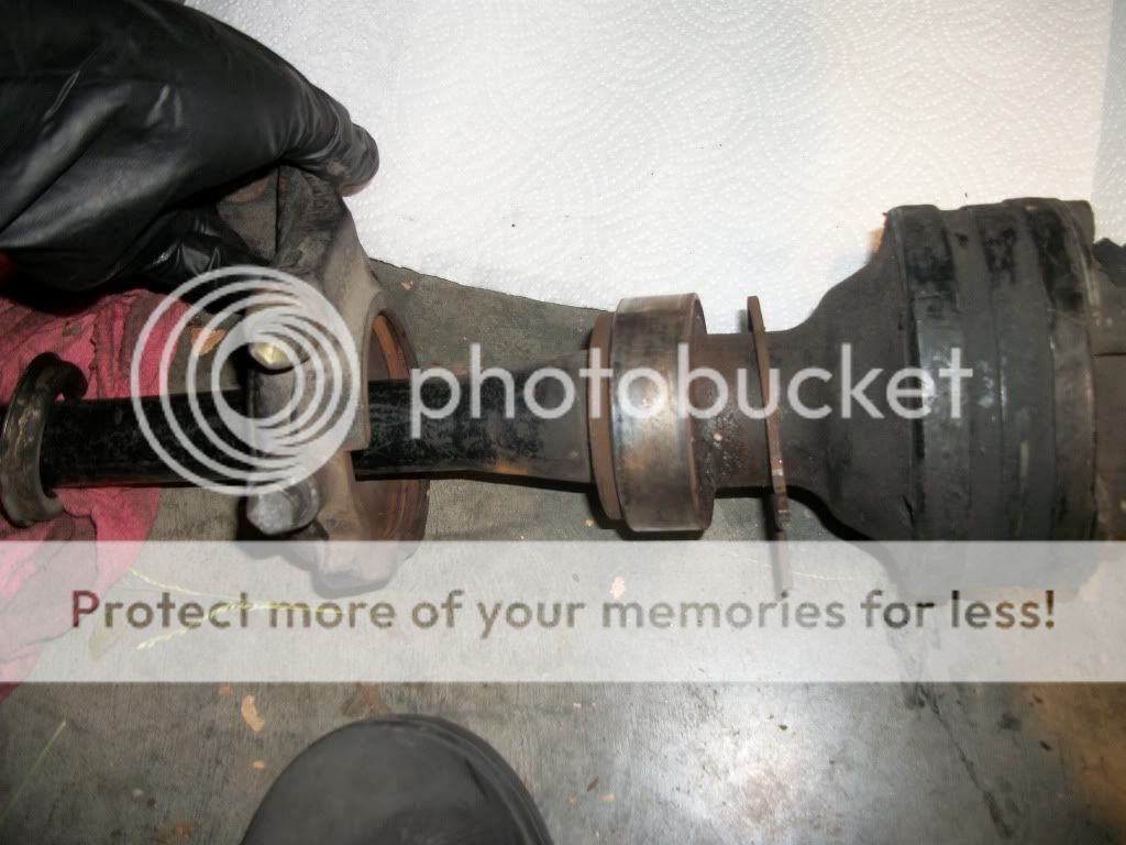 How to change your carrier bearing without a press / Remove the